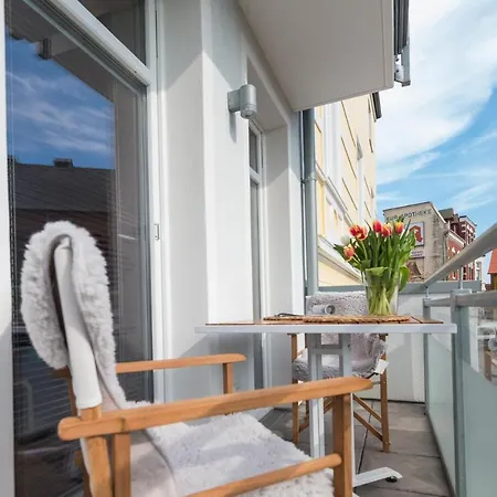 John Silver דירה